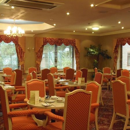 Lakeside Continental Hotel Camberley Esterno foto
