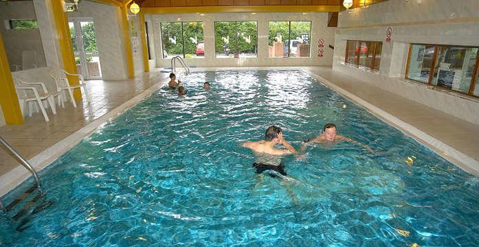 Lakeside Continental Hotel Camberley Esterno foto